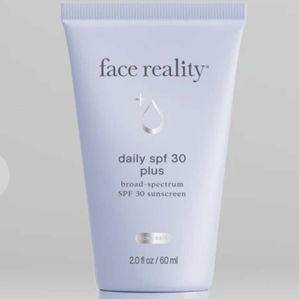 NWT Face Reality Daily SPF 30 Lotion
